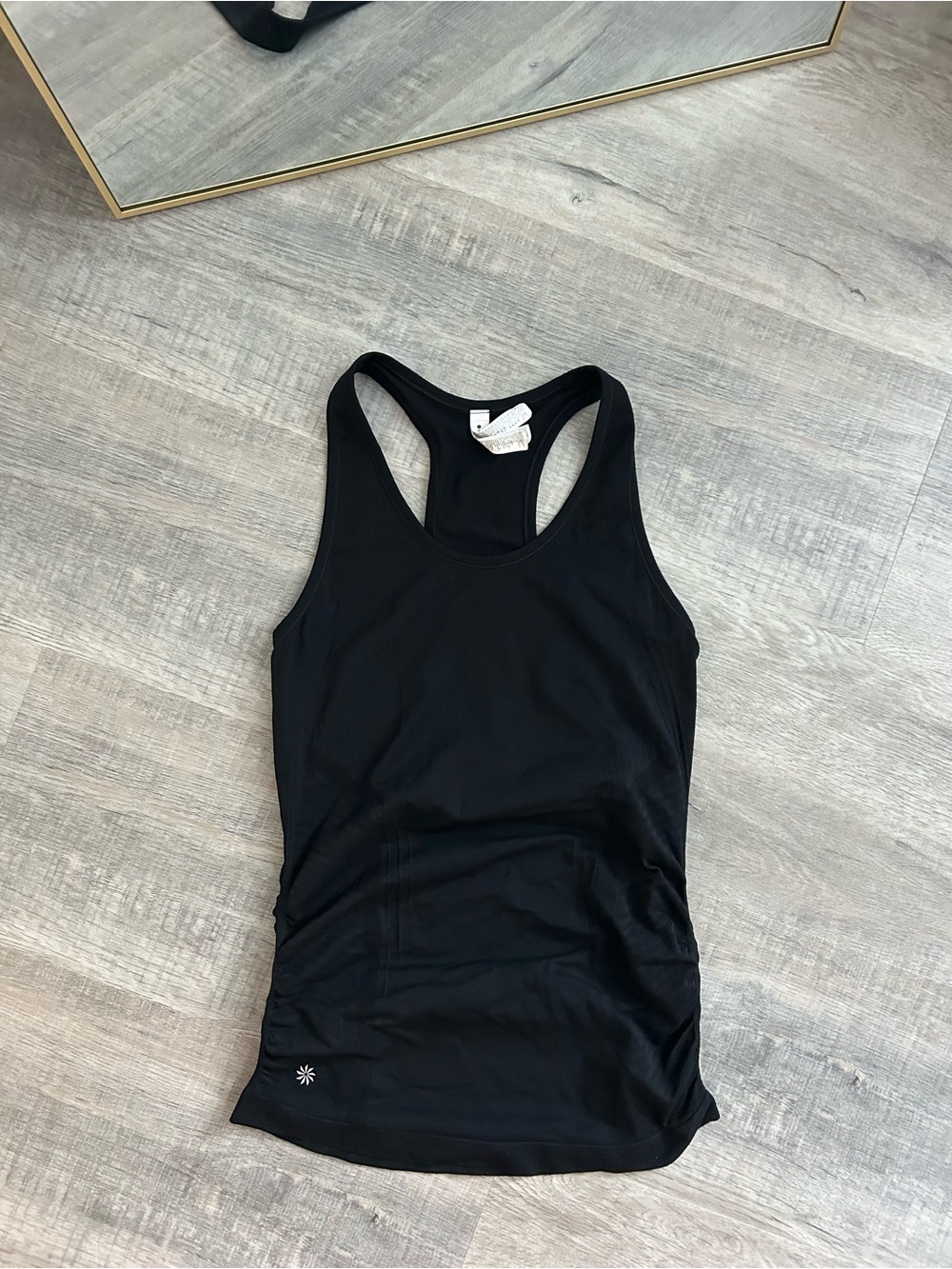 Athleta Speedlight Seamless Tank in Black size Small